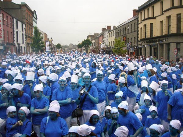 Harry Reid's comments are more ridiculous than the most people dressed as smurfs.